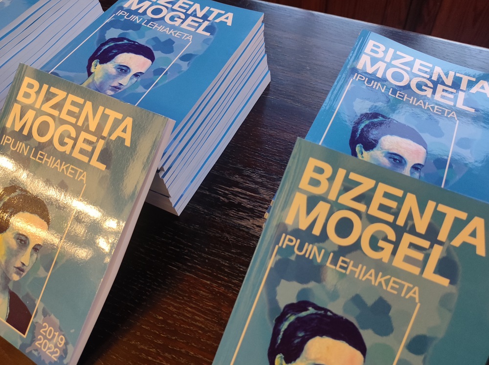 bizneta mogel 100